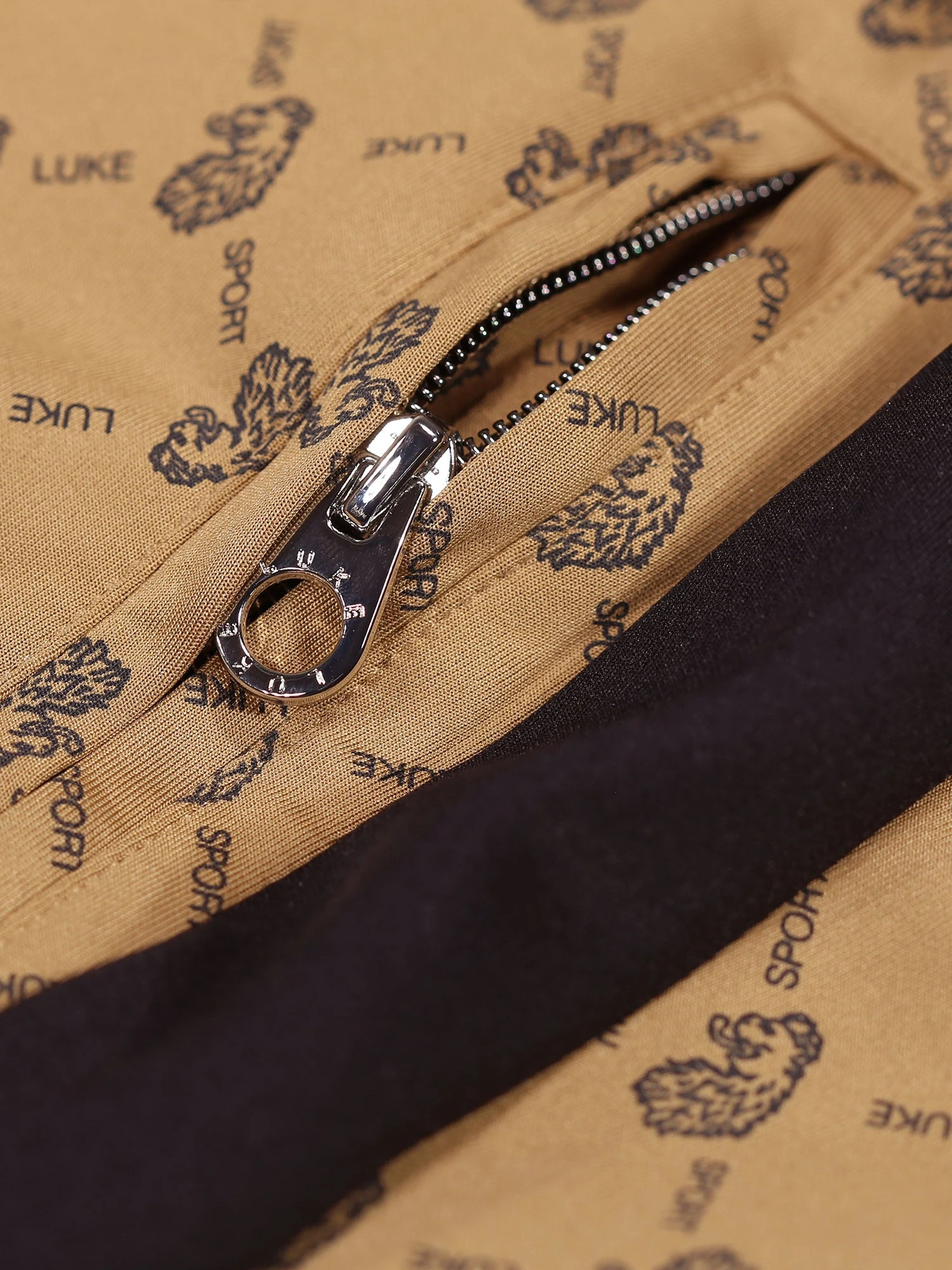 LIONS DEN & BOY SEMTEX SET 6 LIONS DEN & BOY SEMTEX SET - Image 6