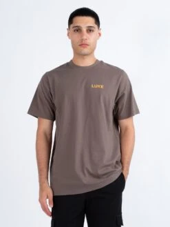 AI TEE RELAXED FIT HEAVYWEIGHT T-SHIRT 9 AI TEE RELAXED FIT HEAVYWEIGHT T-SHIRT -Luke Clothing Store M750159 MUSHROOM 1A