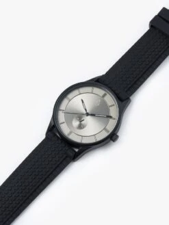LAAX WATCH